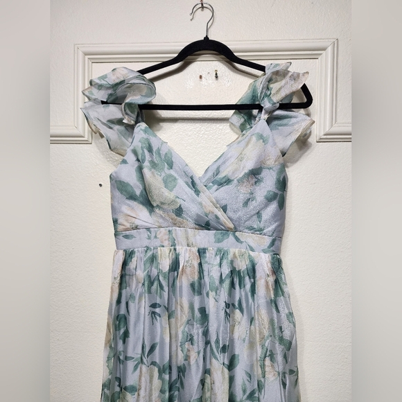 Lulus Soiree Perfection Light Blue Floral Ruffled Tiered Maxi Dress M Wedding - Picture 9 of 11